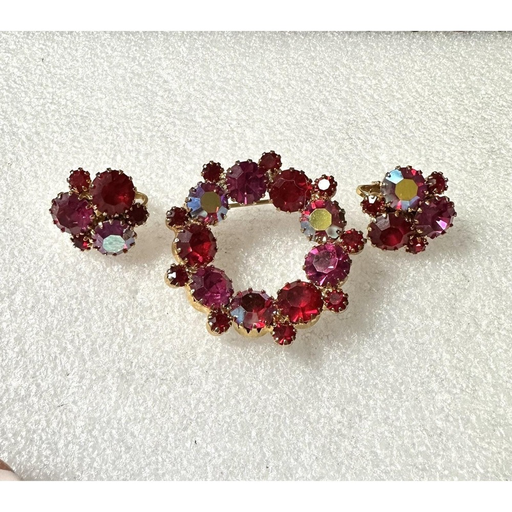 Vintage Red Aurora Borealis Rhinestone Circle Pin & Earrings Set